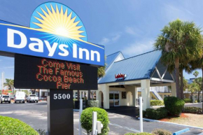 Отель Days Inn by Wyndham Cocoa Beach Port Canaveral  Какао Бич
